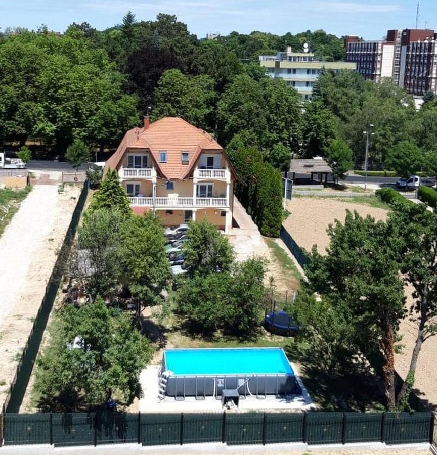 Attila Vendégház Hévíz Esterno foto